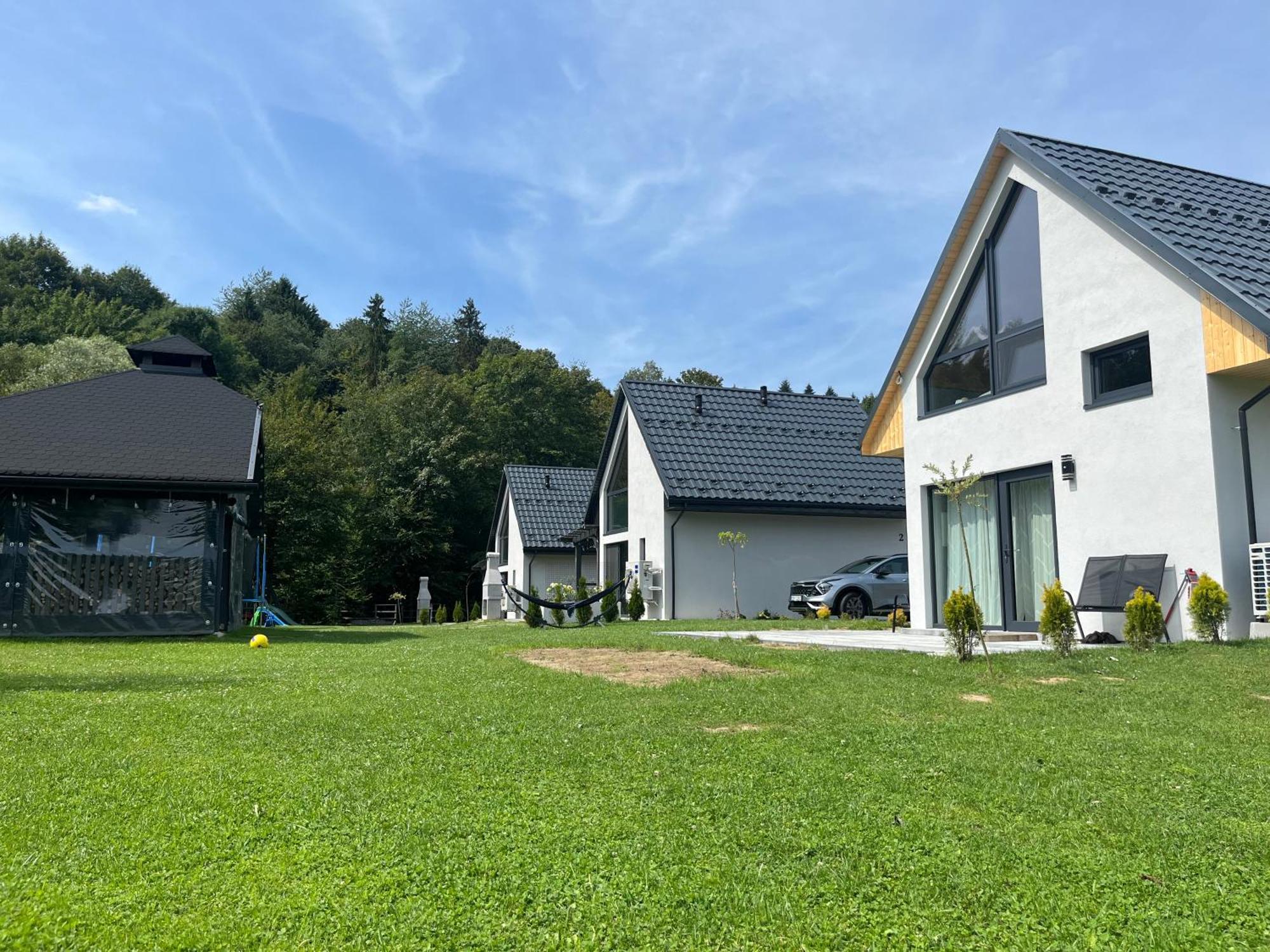 Domki Nad Starym Potokiem 우스트르치키 돌네 외부 사진